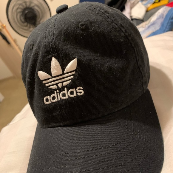 NEW black adidas hat - Picture 2 of 3